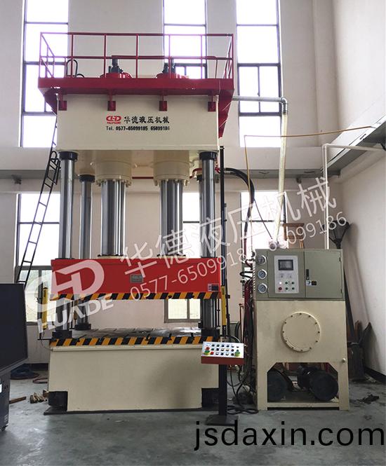 HDY32係(xi)列(lie)四柱液壓(ya)機(ji)